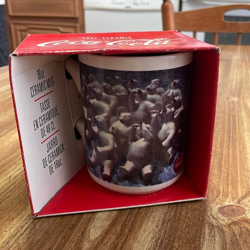 Vintage 1996 Coca Cola Bears Ceramic Mug (16oz)